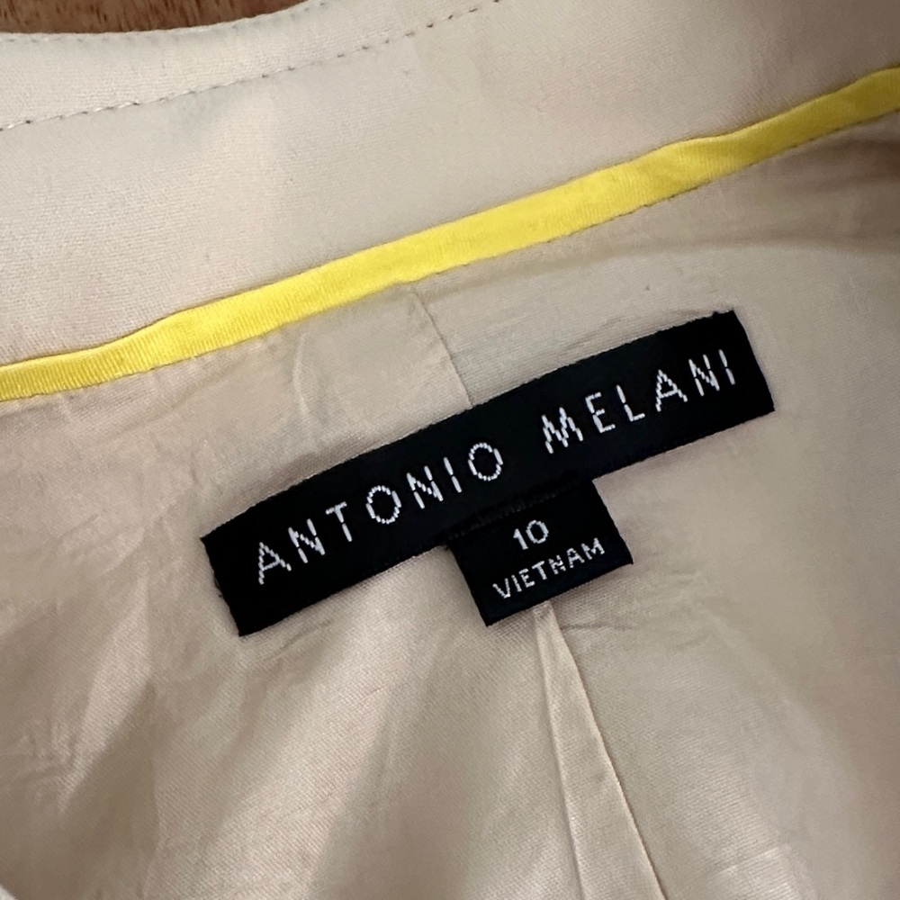 Antonio Melani Cream Blazer Tailored Chic Size 10 - Picture 2 of 8